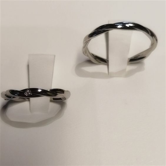 Anello Polello Donna PETALO D'AMORE in Platino Diamante 0.01 Ct F3184DPT - F3184DPT